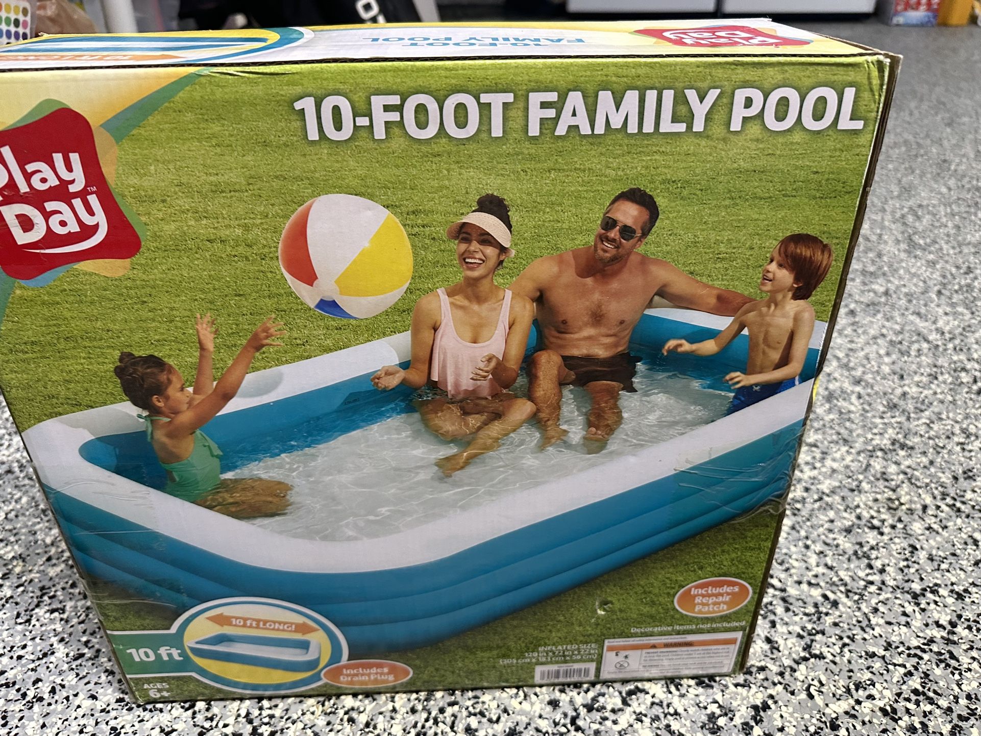 New In Box! Inflatable  Pool 10ft Family Size 