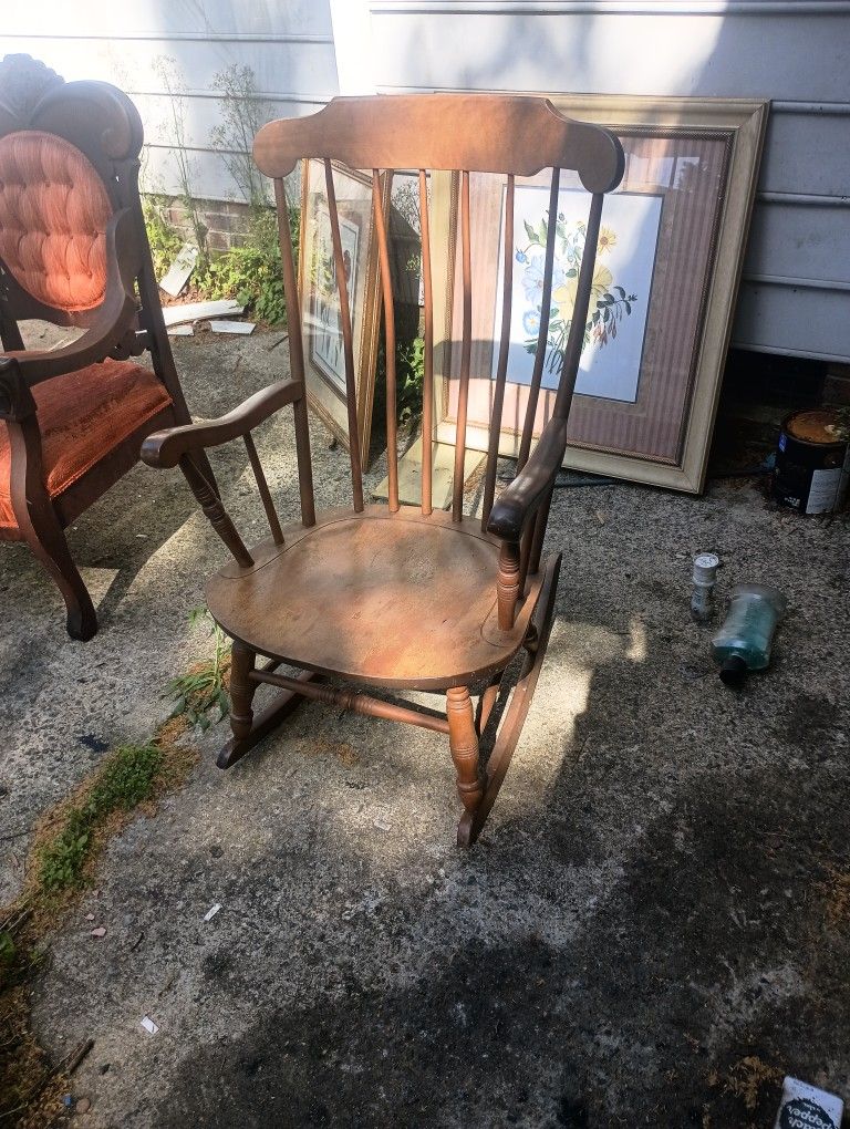 Wooden Rocking Chair