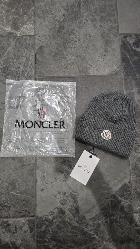 Grey Moncler Beanie Wool Unisex