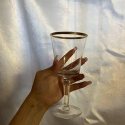 vintage gold trim wine glasses 