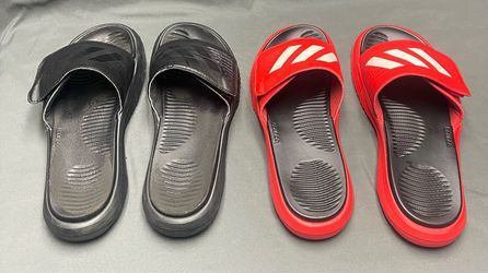 Men’s Adidas Bounce Slides - Size 8M