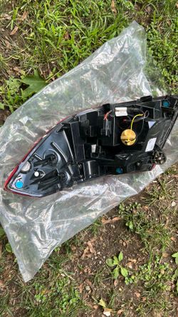2020 Honda accord rear taillight LEFT side