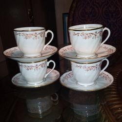 Duckfin Bone China ,White  ,With Gold Trim, Rosegold Pattern