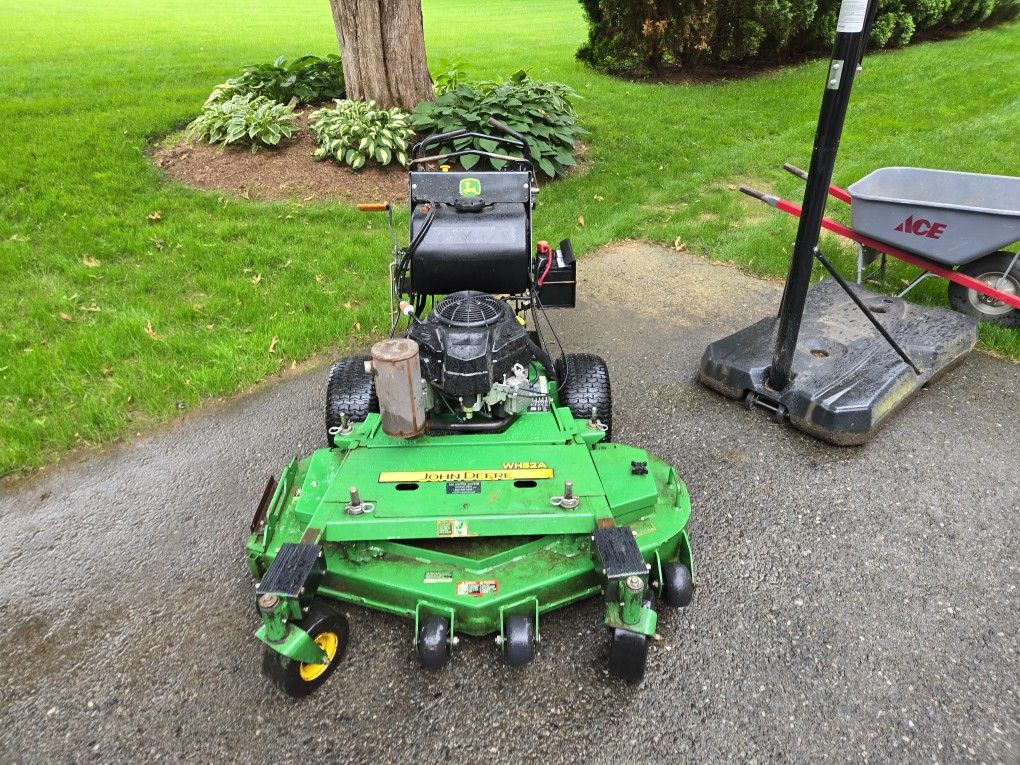 John DEERE WH52A Commerical Mower