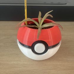 Poké ball Planter