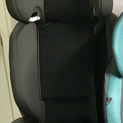 Brand New Booster Seat, ( Missing Cup Holders)