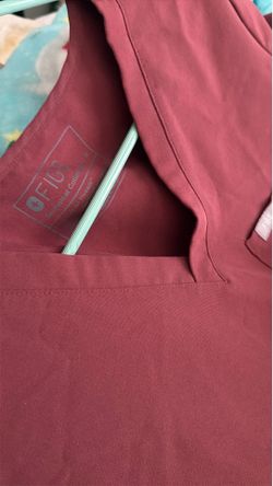 FIGS Top Medium/ Jogger pants Small