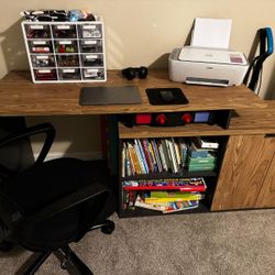 desk+chair