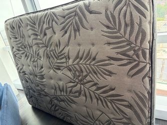 Queen size mattress