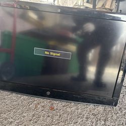 Westinghouse 32 inch Class Hdtv LCD TV SK-32H640G no stand no remote 