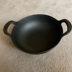 Black iron skillet