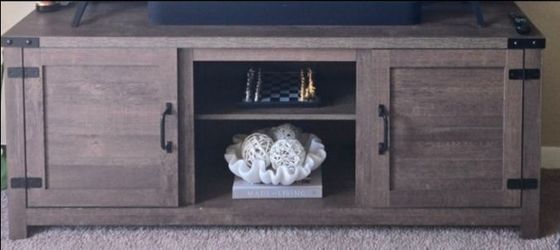 Tv stand