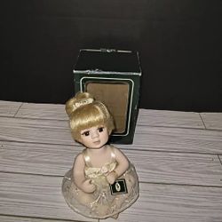 Geppeddo Porcelain Collectible Doll Taci Mini Ballerina Blonde Hair 6"in w Box