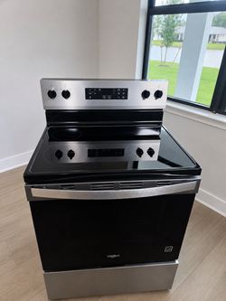 Kitchen stainless steel stove Brand New