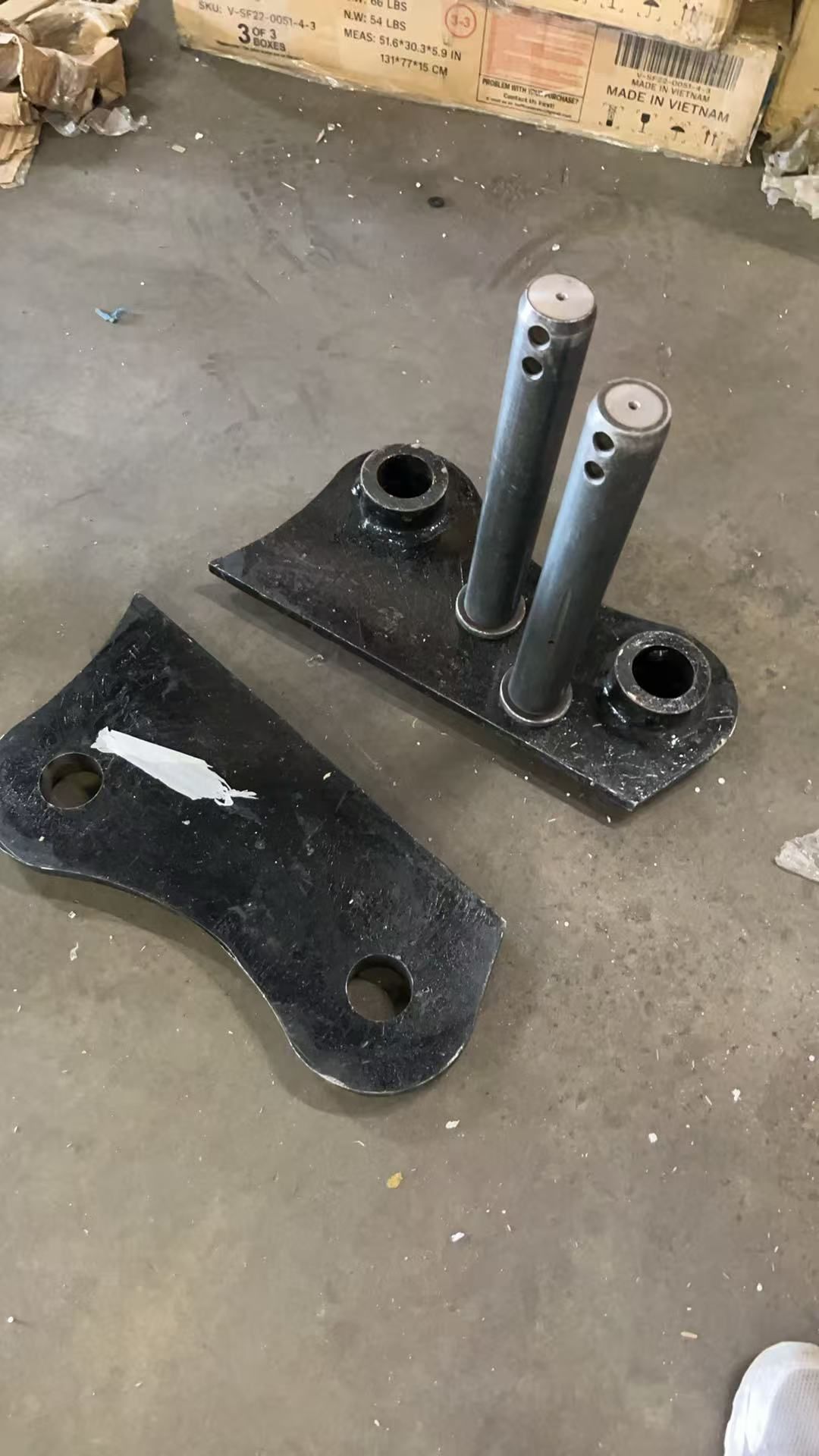 A Pair Bucket Attachment Ear Weld $50