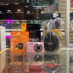 Kodak PixPro FZ55 Bundle