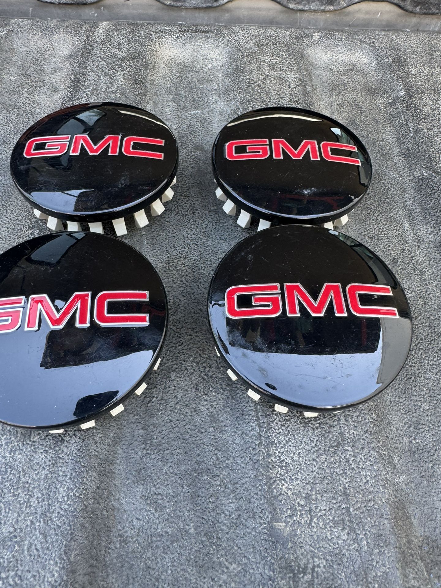 GMC Hubcaps