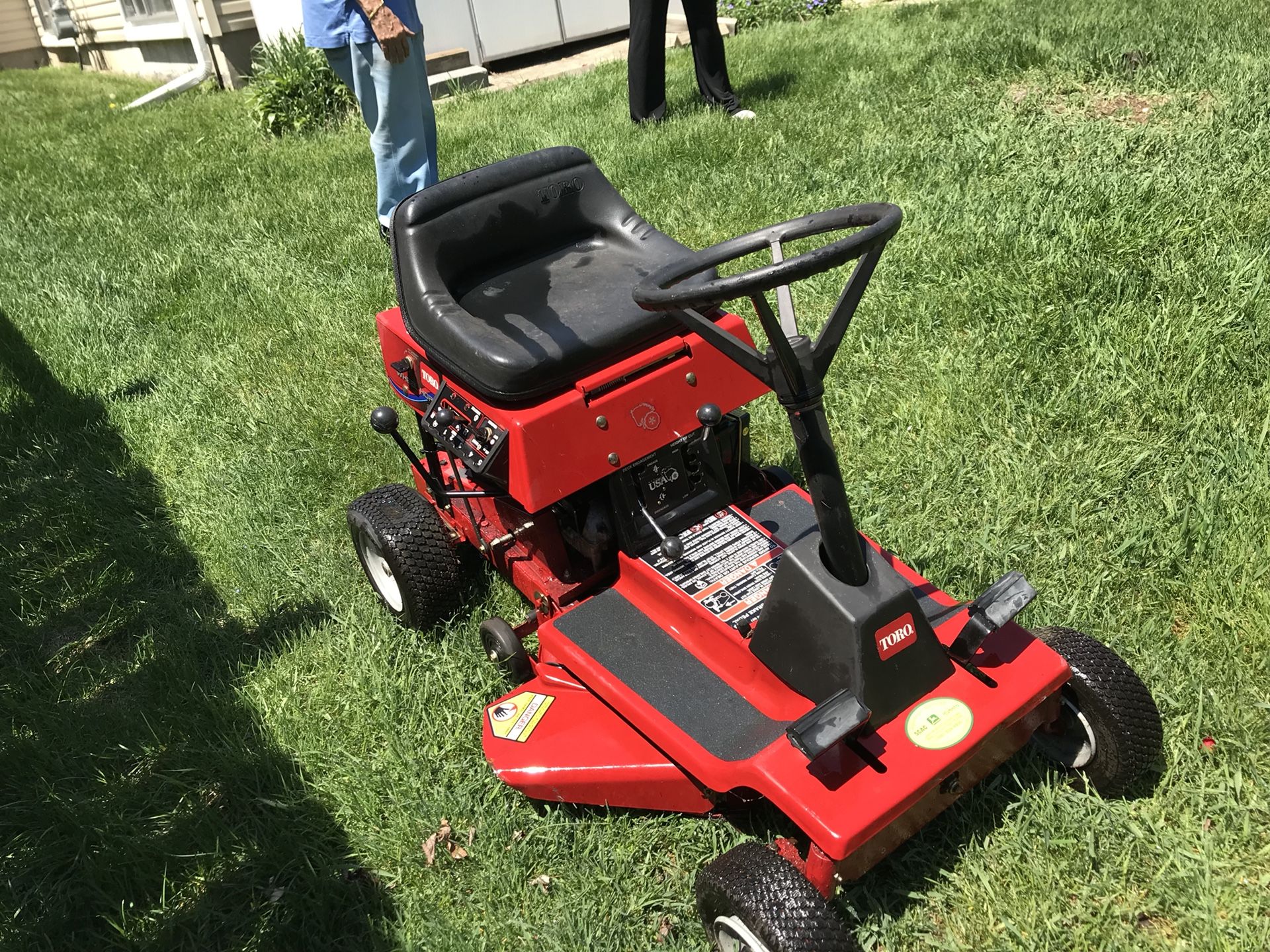 Riding Lawn Mower