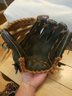 Infielders Spalding Baseball Glove