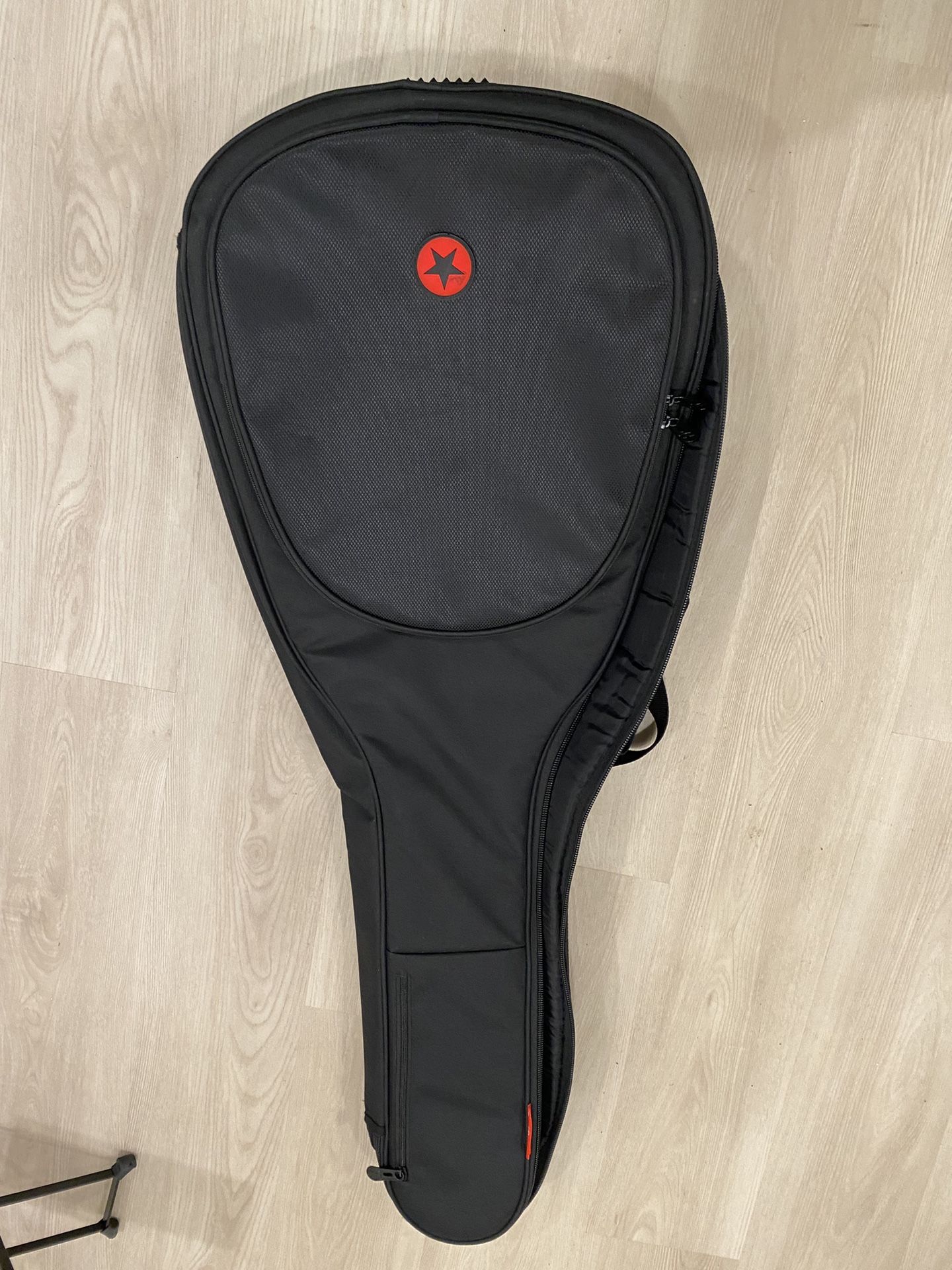 Padded Guitar Gig Bag – Durable & Comfortable