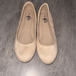 Beige Suede Flats (Size 9)