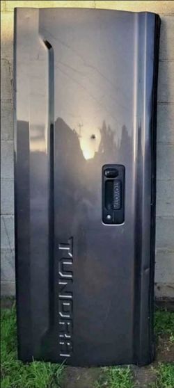Charcoal-Gray Toyota Tundra Tailgate