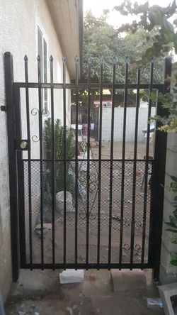 Puertas y cercos