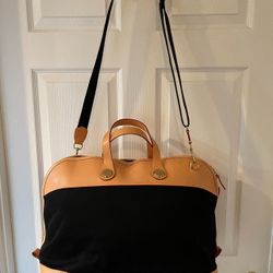 Dooney & Bourke Bag !! 