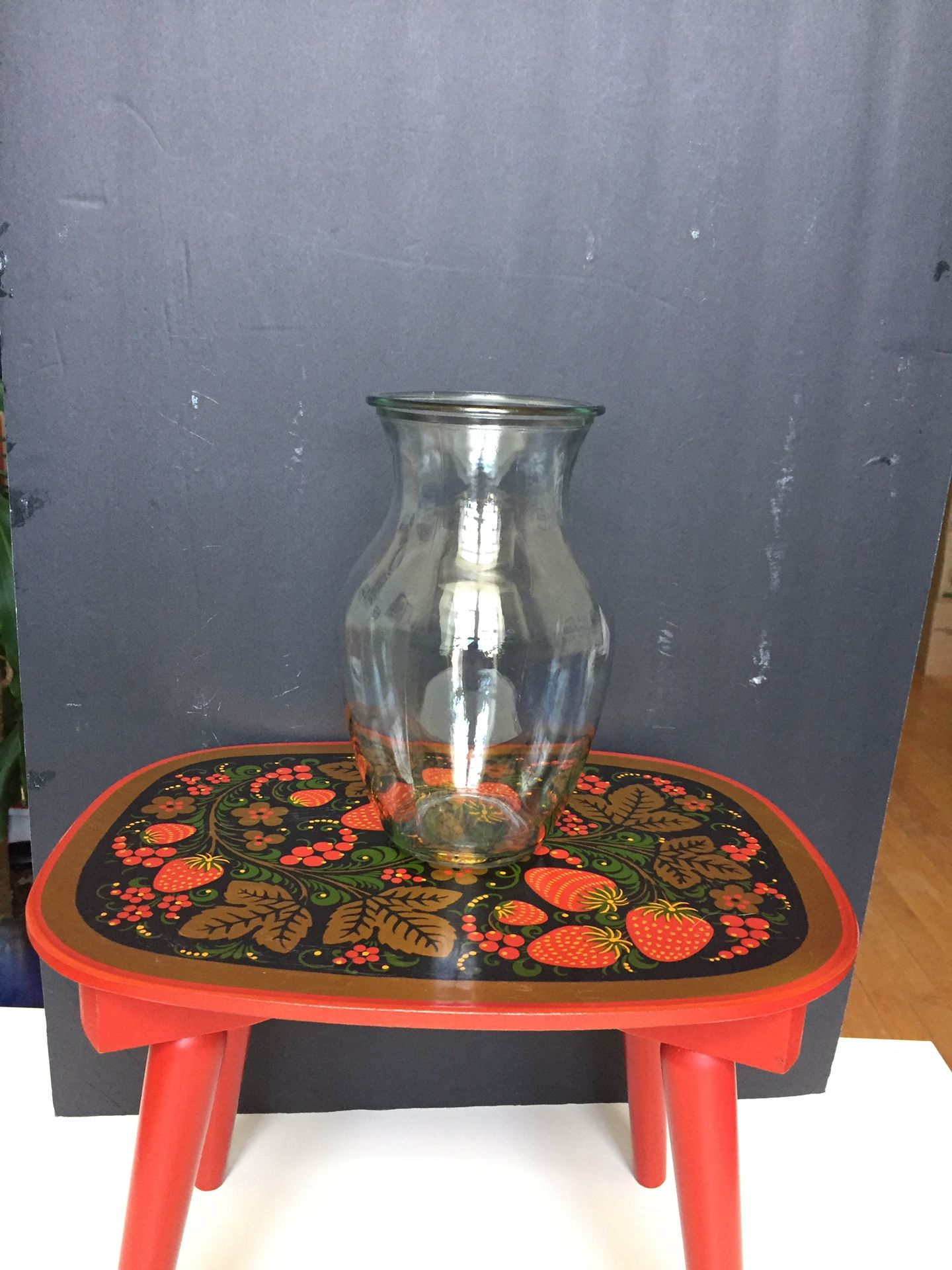 Flower vase. Perfect condition.