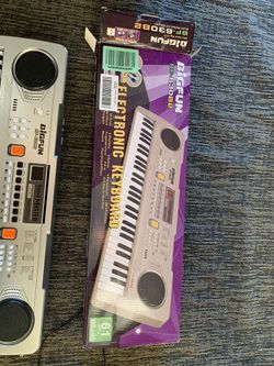toy piano