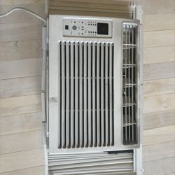 1 Year Old Air Conditioner