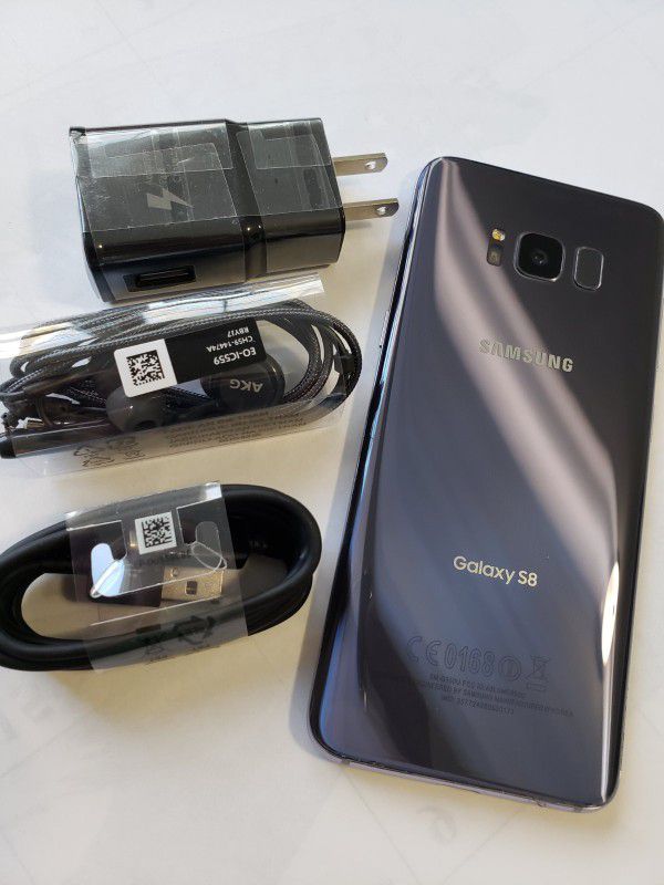 Samsung.. Galaxy.. S8  , Únlocked  for all Company Carrier ,  Excellent Condition  Like New 