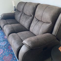 Reclining Sofa With USB Ports