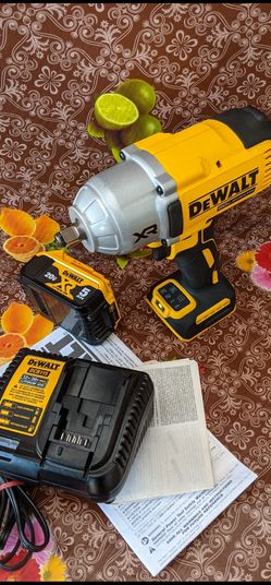 DEWALT 20-VOLT MAX XR LITHIUM ION BRUSHLESS CORDLESS  1/2 IN HIGH TORQUE IMPACT WRENCH KIT