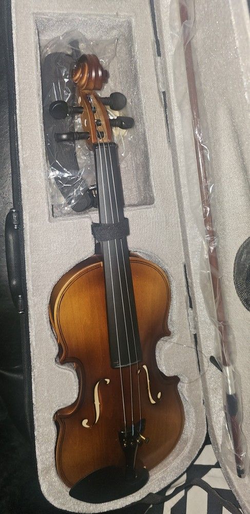 Violin Like New 