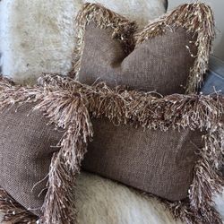 3) BEAUTIFUL LIKE NEW PILLOWS GREAT DEAL!