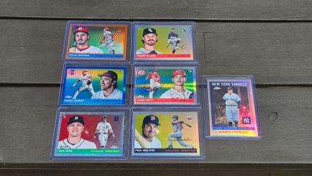Small MLB baseball trading card lot