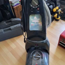 Bissell Pro Heat 2x  Pet  Floor Carpet Cleaner 