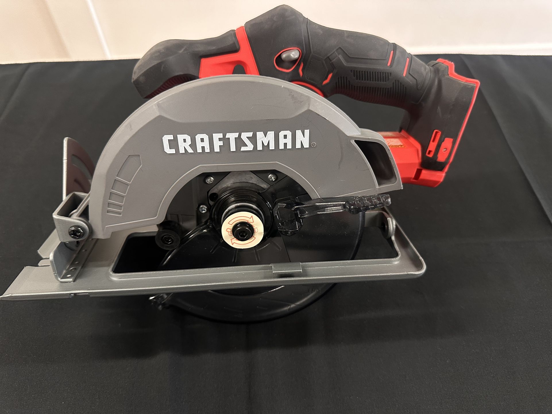 Craftsman V20 Cordless 6-1/2-in Circular Saw for Sale in Vista, CA OfferUp