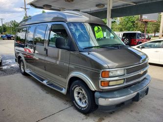 2002 Chevrolet Express