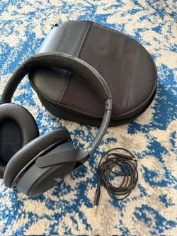 BOSE QuietComfort 35s