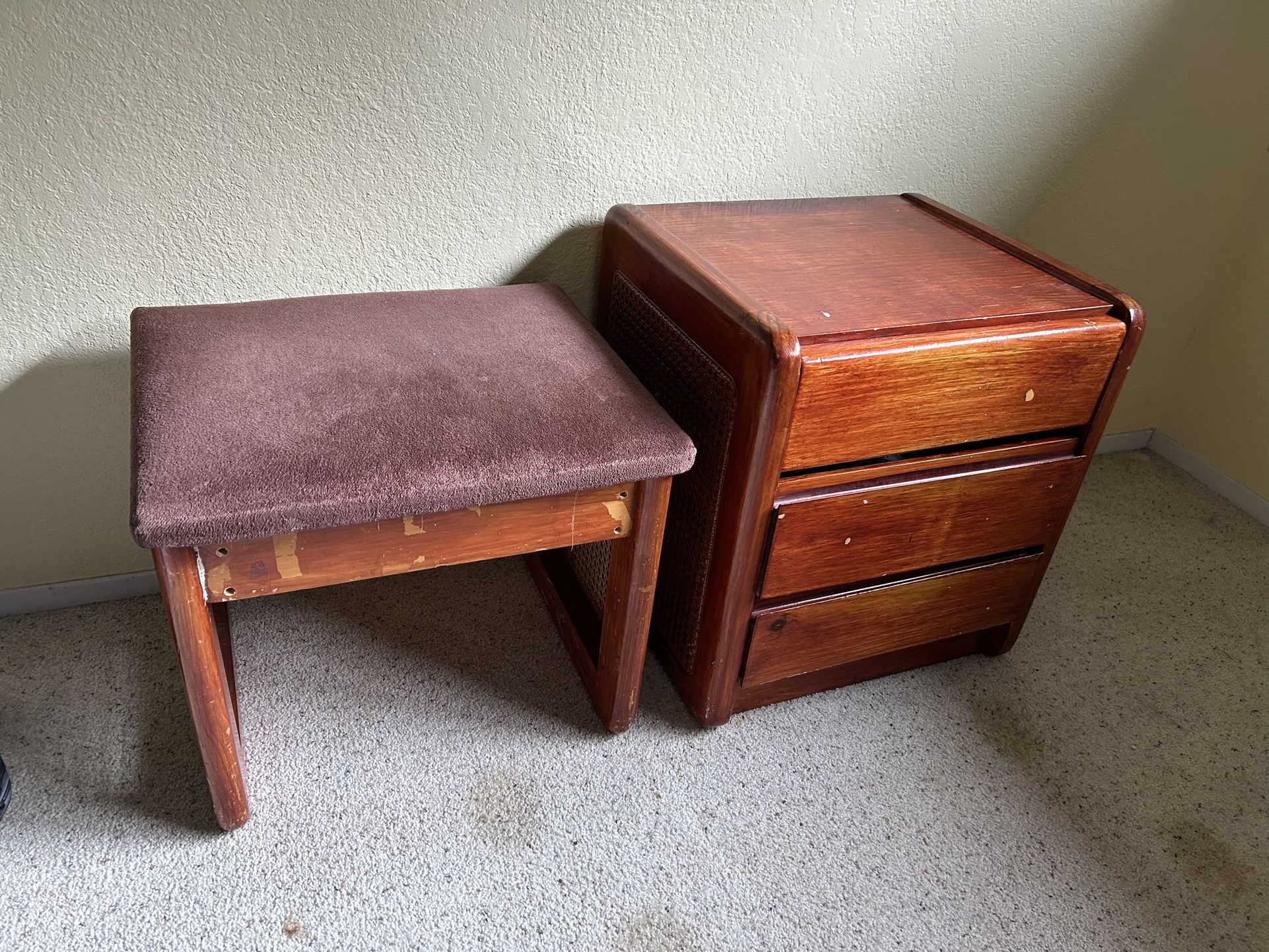 Free Side Table And Stool