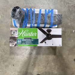 🌀 **Hunter 44” Cassius Ceiling Fan – 2 Sets! 1 Brand New, 1 Open Box** 🌀   