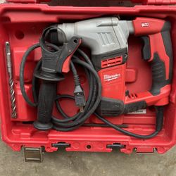 Milwaukee 5263-21 5/8 in. SDS Plus Rotary Hammer Kit