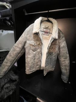 Levi's Sherpa Zip Front Trucker Jacket