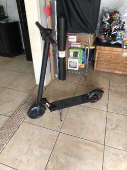 Electric scooter