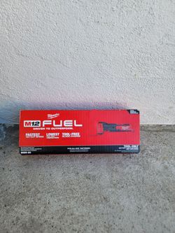 Milwaukee Multi-tool Brushless Fuel M12