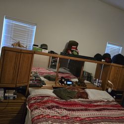 King/Queen Size Mirror Head board