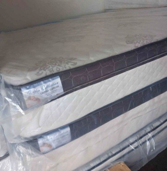 Brand New 2 Thick King Size Mattress 11 Inch For Both Only 599 Free