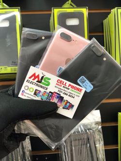 IPHONE 7+ 128Gb UNLOCKED